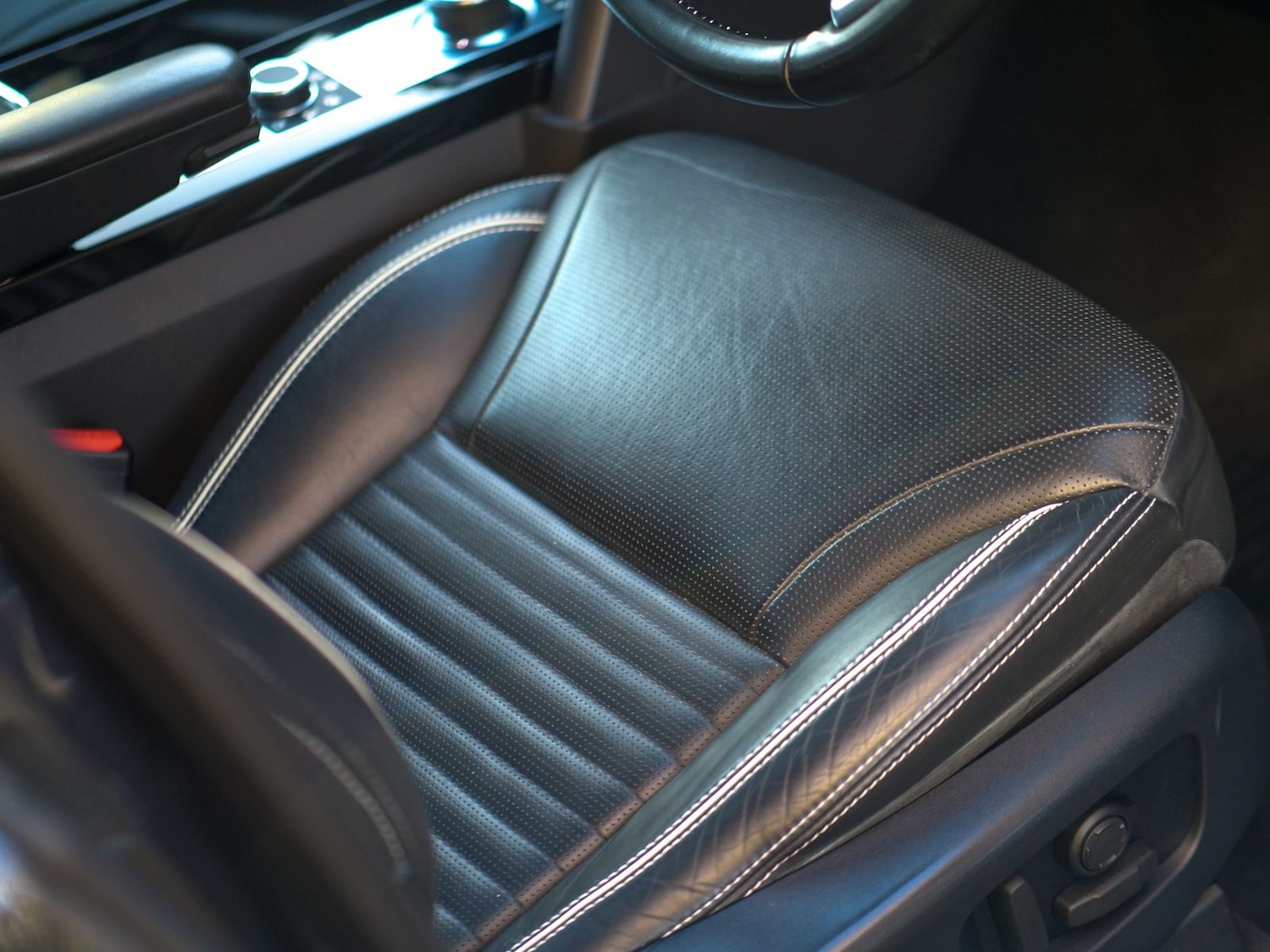 Used Land Rover Discovery 2020 for sale - 77092841: Photo 11