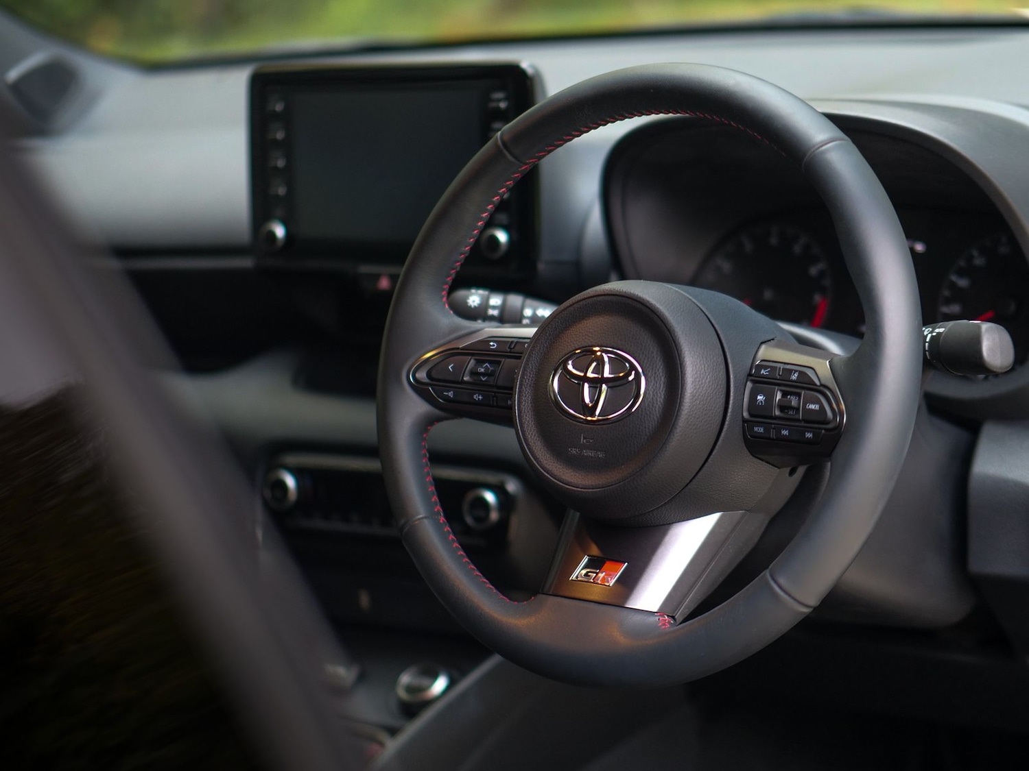 Used Toyota Yaris 2021 for sale - 76842233: Photo 7