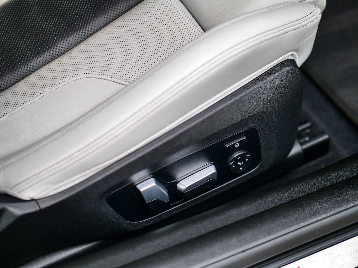 Used BMW M4 2022 for sale - 77397485: Photo 44