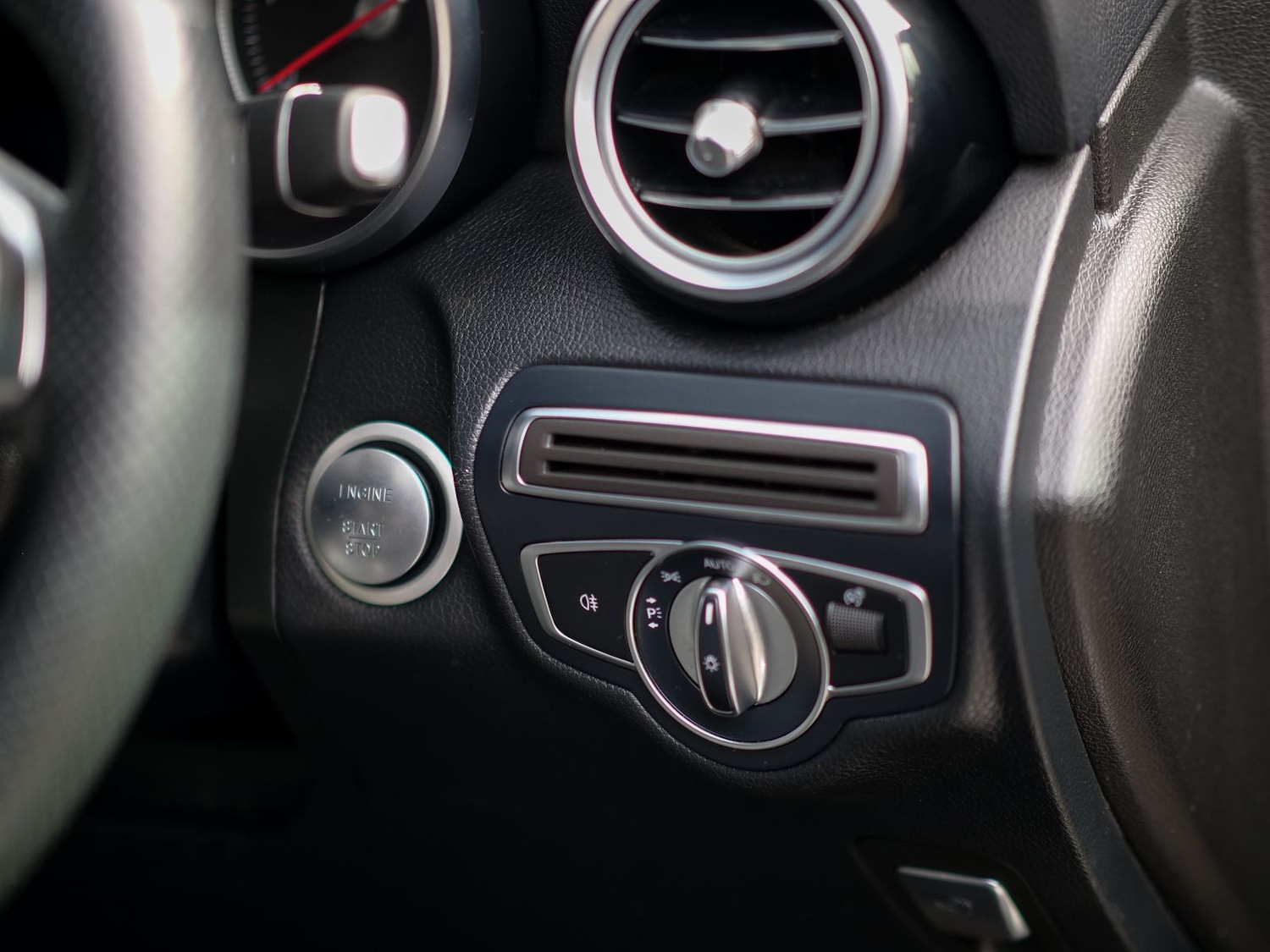 Used Mercedes-Benz GLC 2018 for sale - 77552521: Photo 12