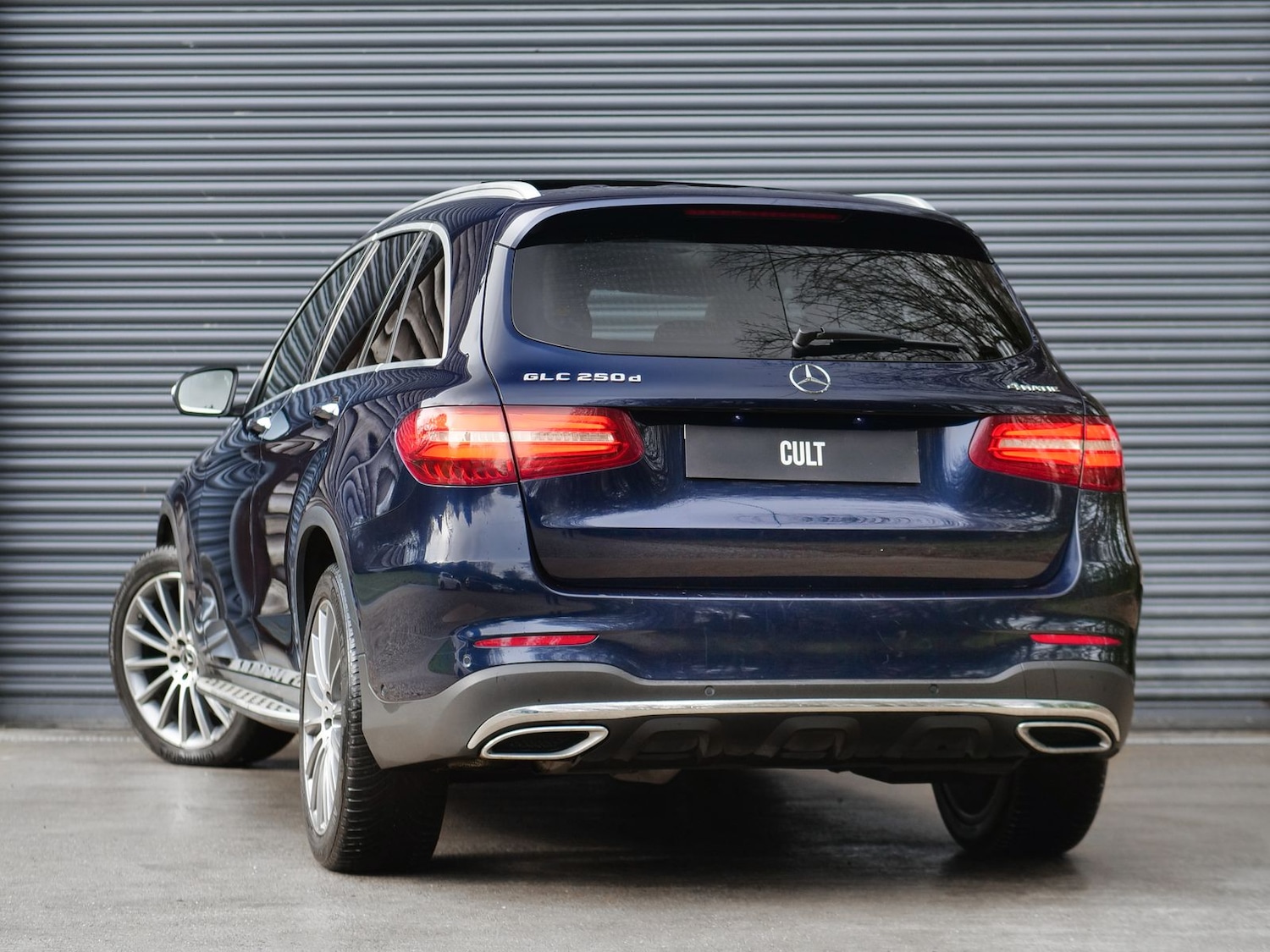 Used Mercedes-Benz GLC 2018 for sale - 77552521: Photo 2