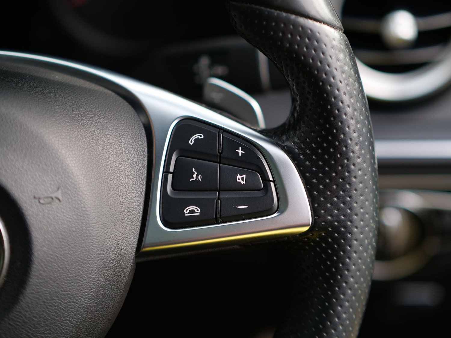 Used Mercedes-Benz GLC 2018 for sale - 77552521: Photo 28