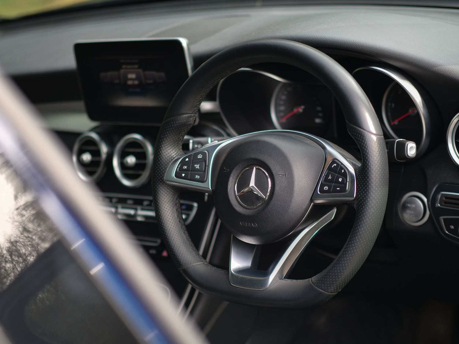 Used Mercedes-Benz GLC 2018 for sale - 77552521: Photo 8