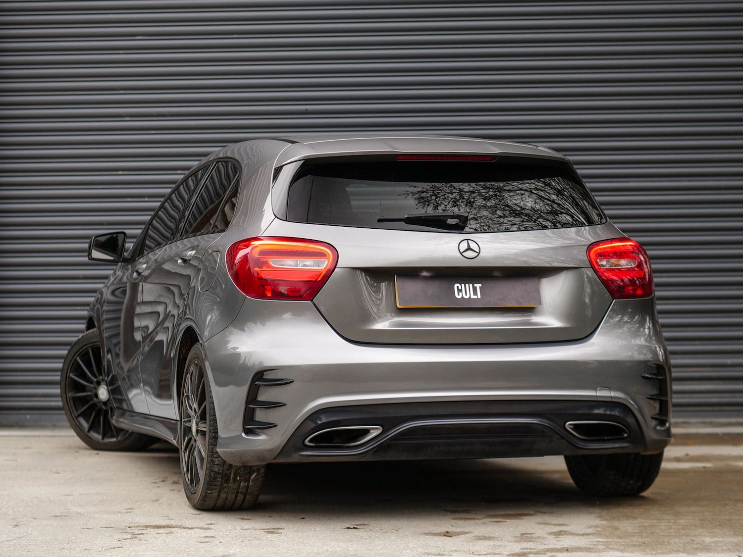 Used Mercedes-Benz A-Class 2017 for sale - 78036956: Photo 2