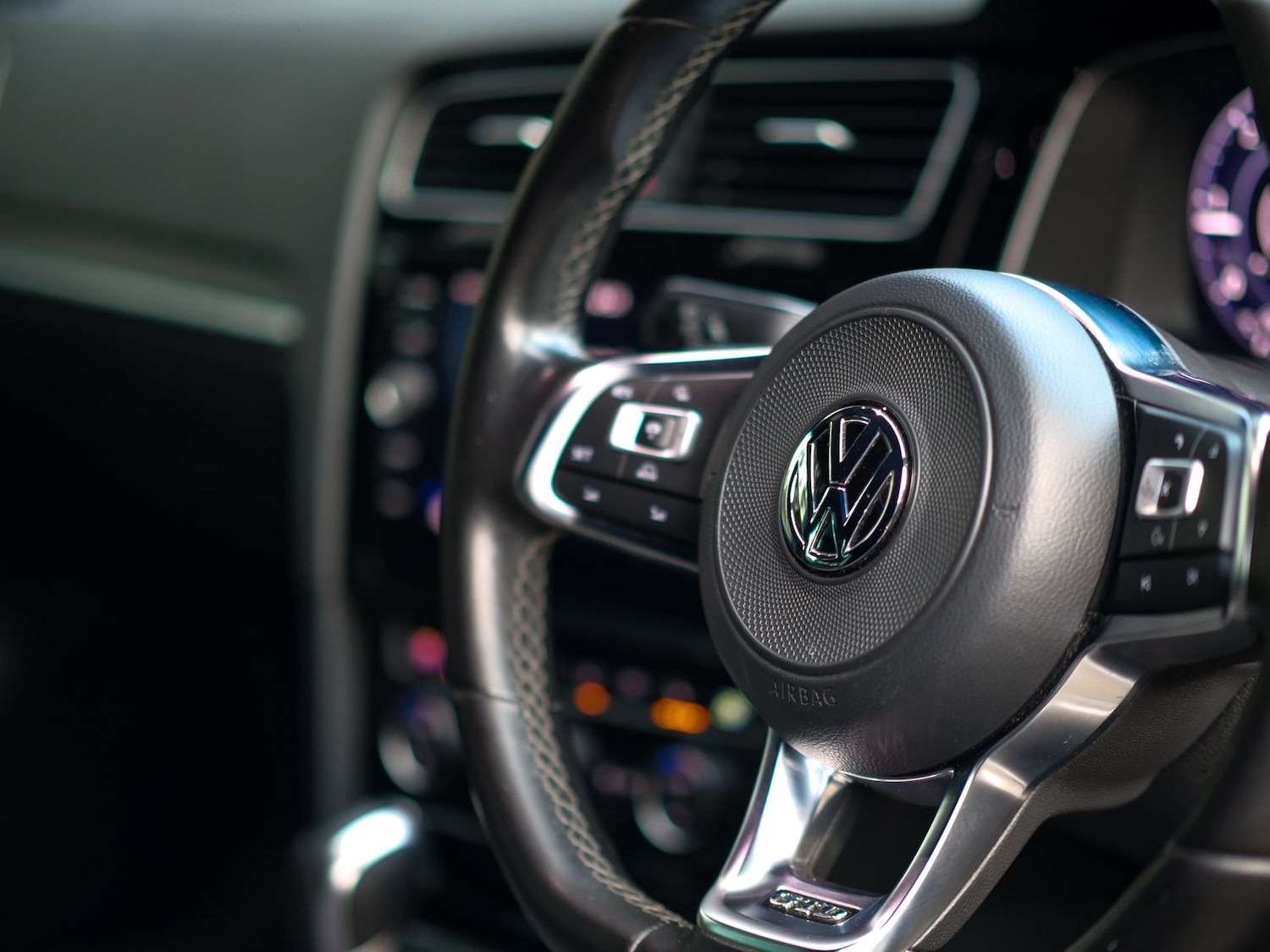 Used Volkswagen Golf 2017 for sale - 76966922: Photo 14