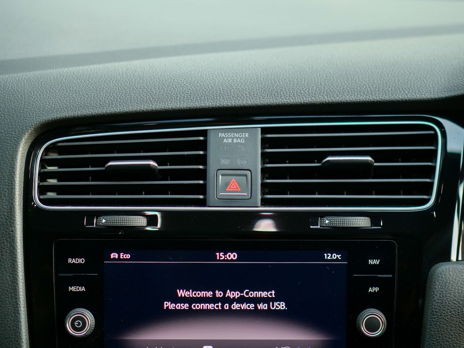 Used Volkswagen Golf 2017 for sale - 76966922: Photo 30