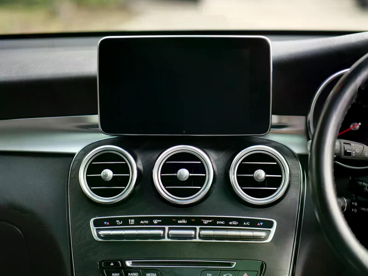 Used Mercedes-Benz GLC 2018 for sale - 78187120: Photo 32