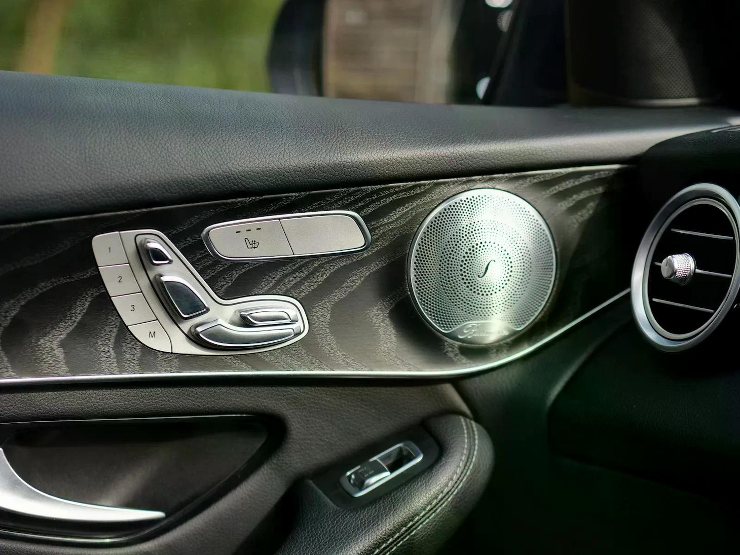 Used Mercedes-Benz GLC 2018 for sale - 78187120: Photo 40