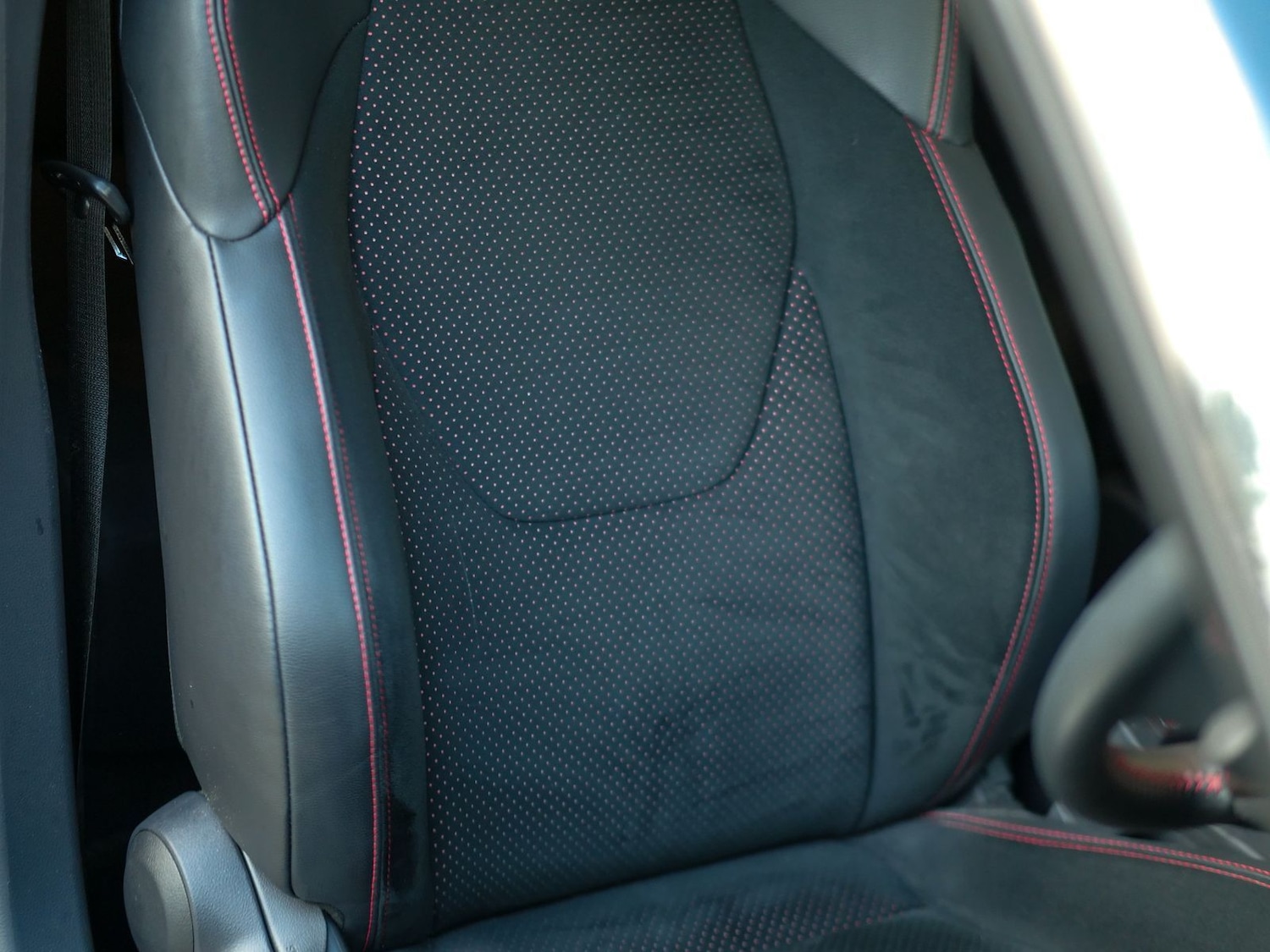 Used Toyota Yaris 2022 for sale - 77614616: Photo 13