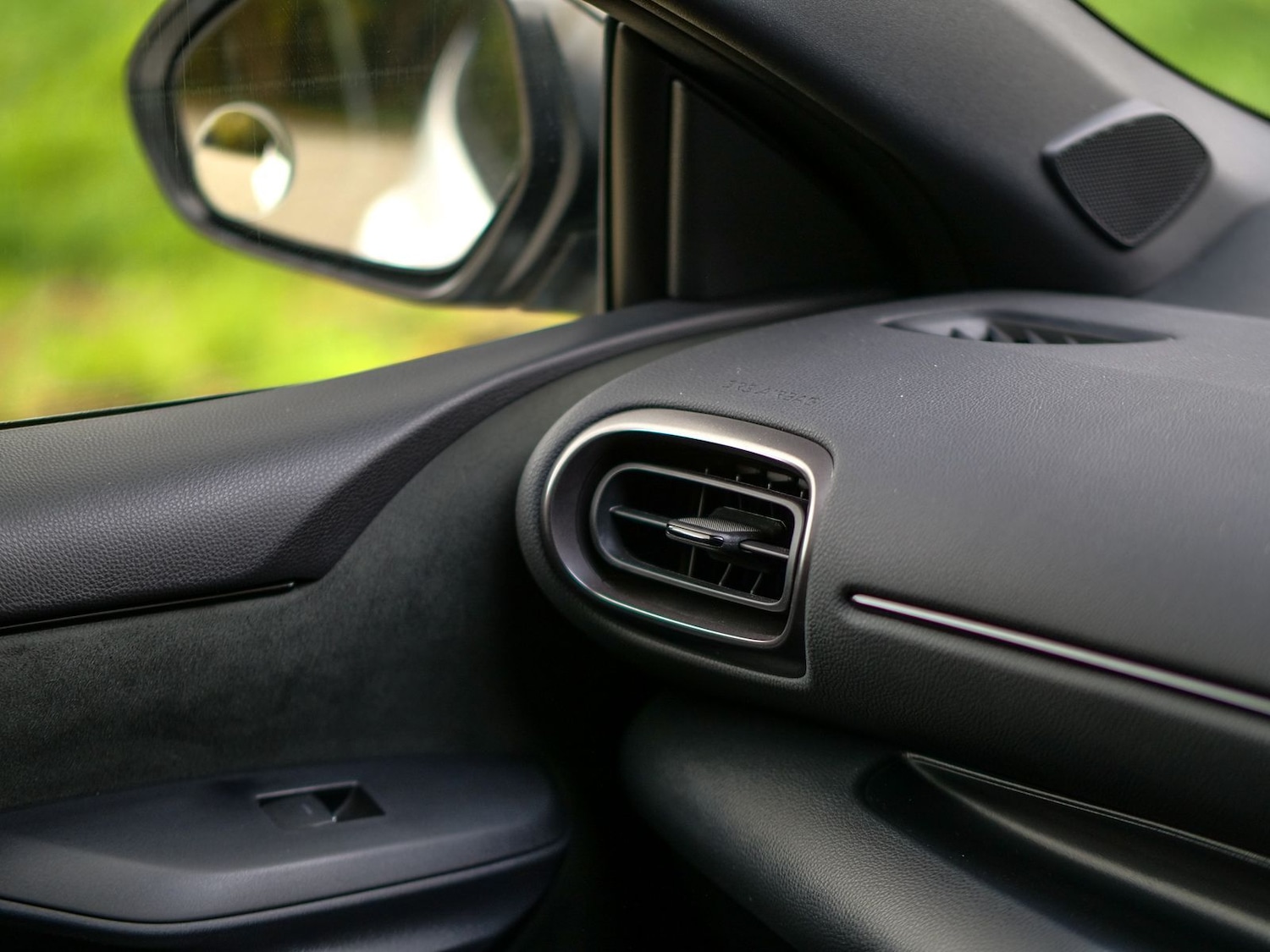 Used Toyota Yaris 2022 for sale - 77614616: Photo 49