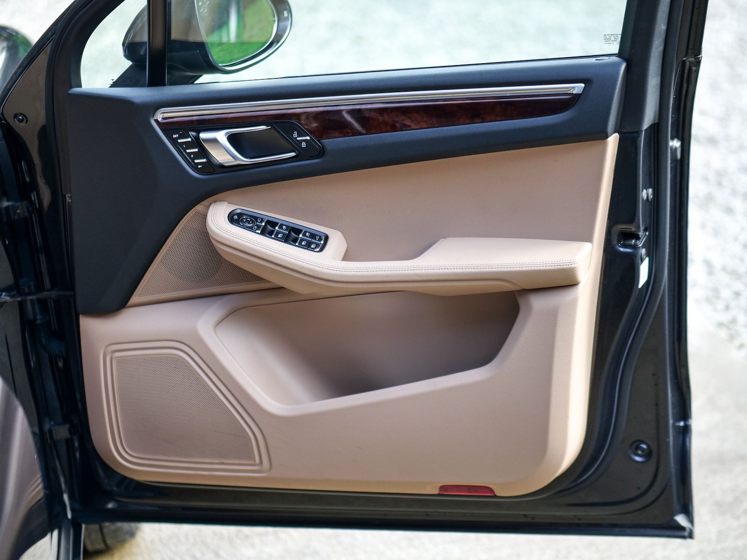 Used Porsche Macan 2021 for sale - 77321436: Photo 22