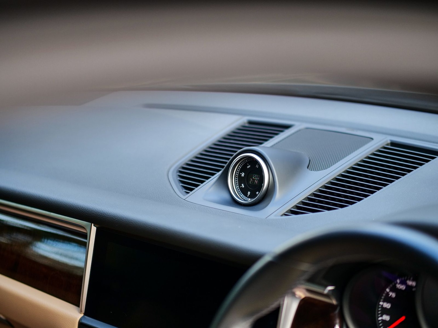 Used Porsche Macan 2021 for sale - 77321436: Photo 29