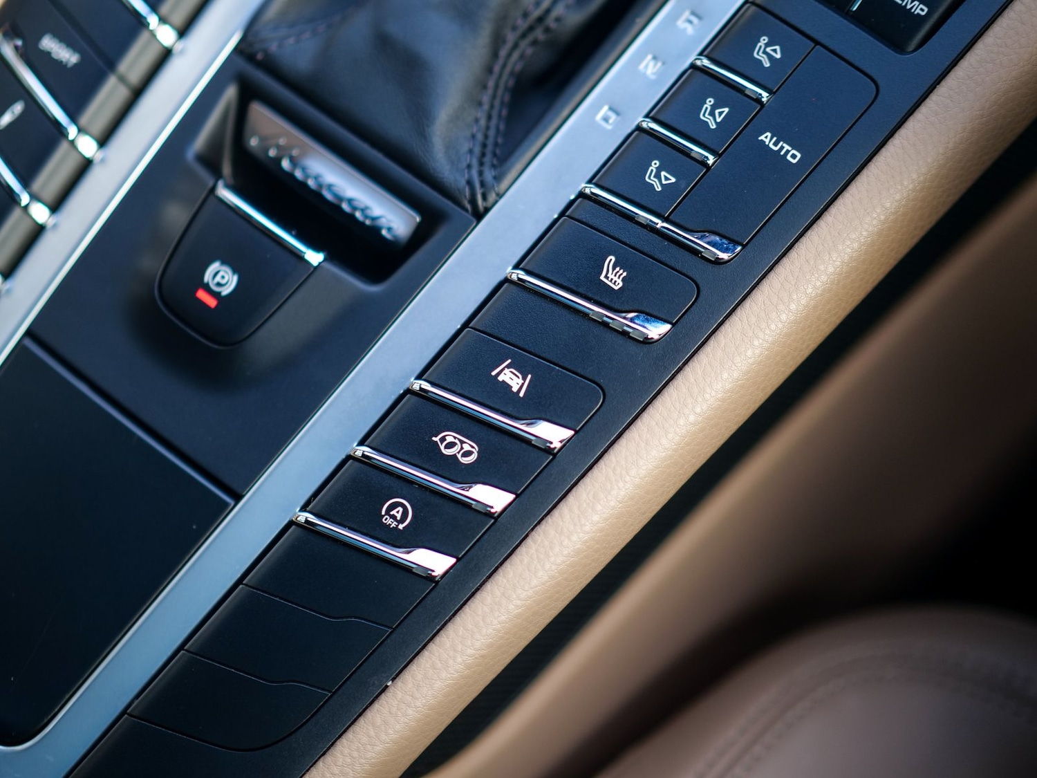 Used Porsche Macan 2021 for sale - 77321436: Photo 30