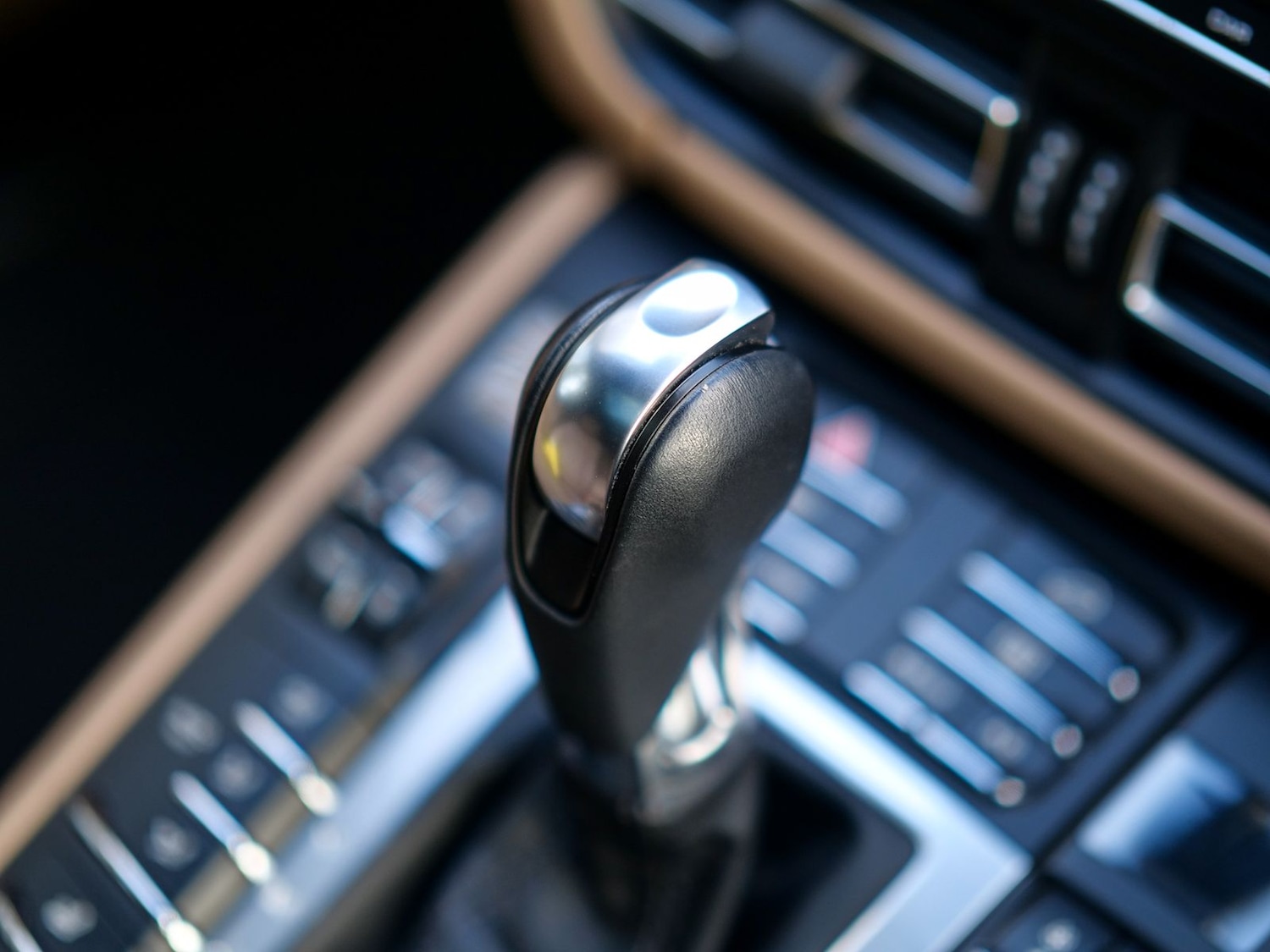 Used Porsche Macan 2021 for sale - 77321436: Photo 33