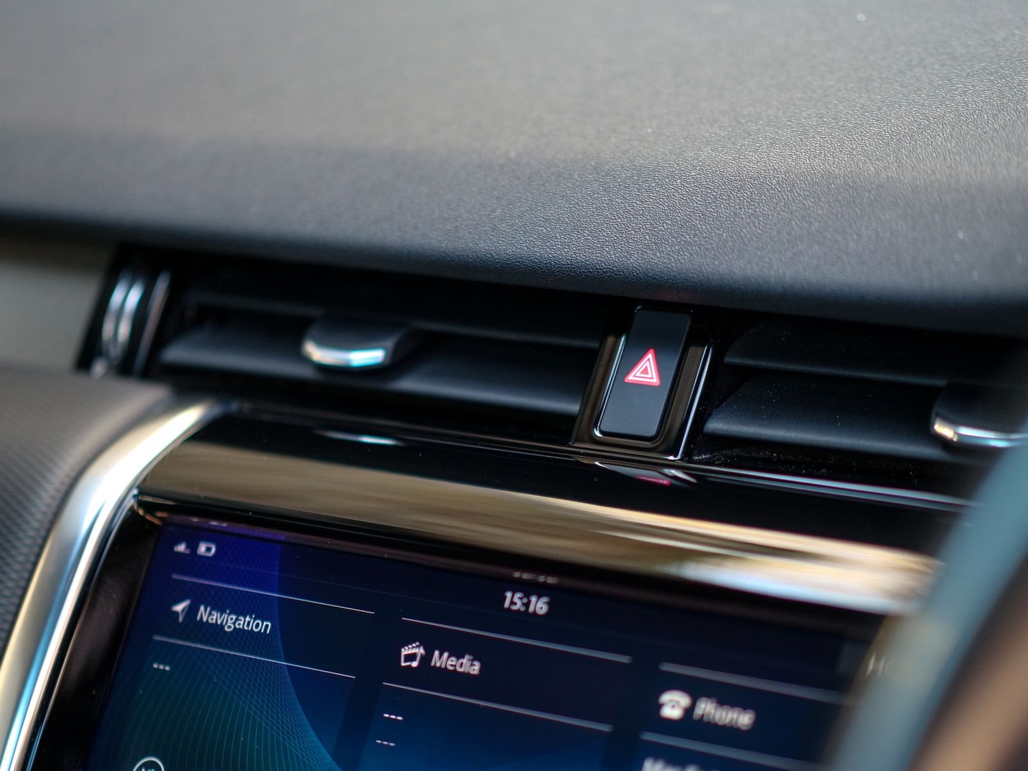 Used Land Rover Discovery Sport 2021 for sale - 77983056: Photo 33