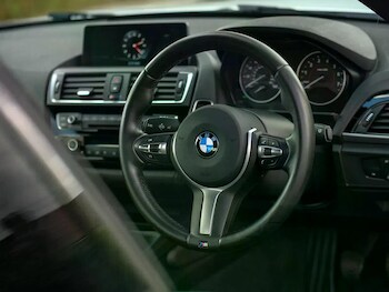 Used BMW 2 Series 2017 for sale - 77318849: Photo