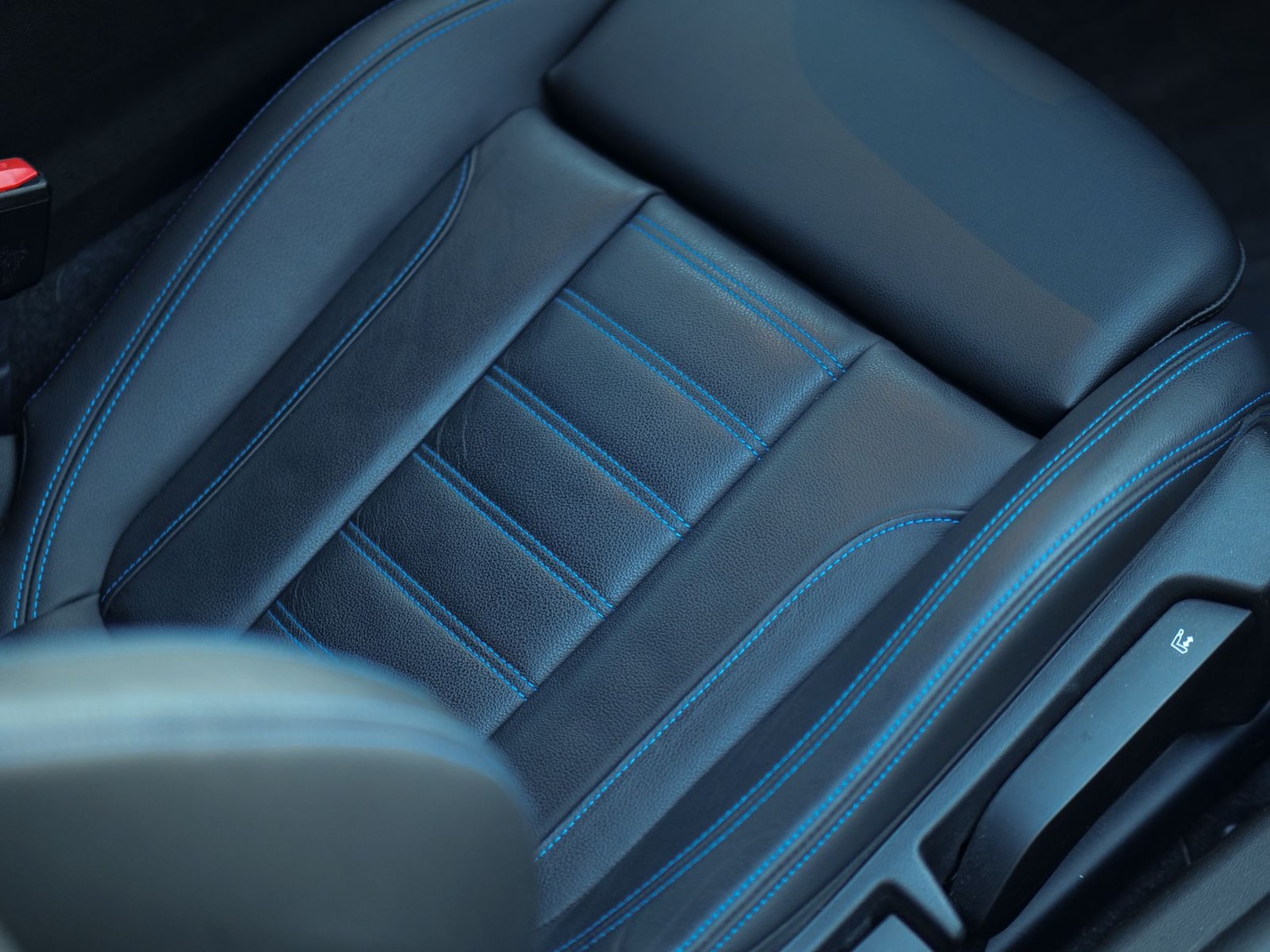 Used BMW 2 Series 2024 for sale - 77413995: Photo 24