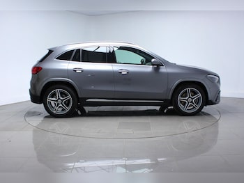 Used Mercedes-Benz GLA 2023 for sale - 75769731: Photo