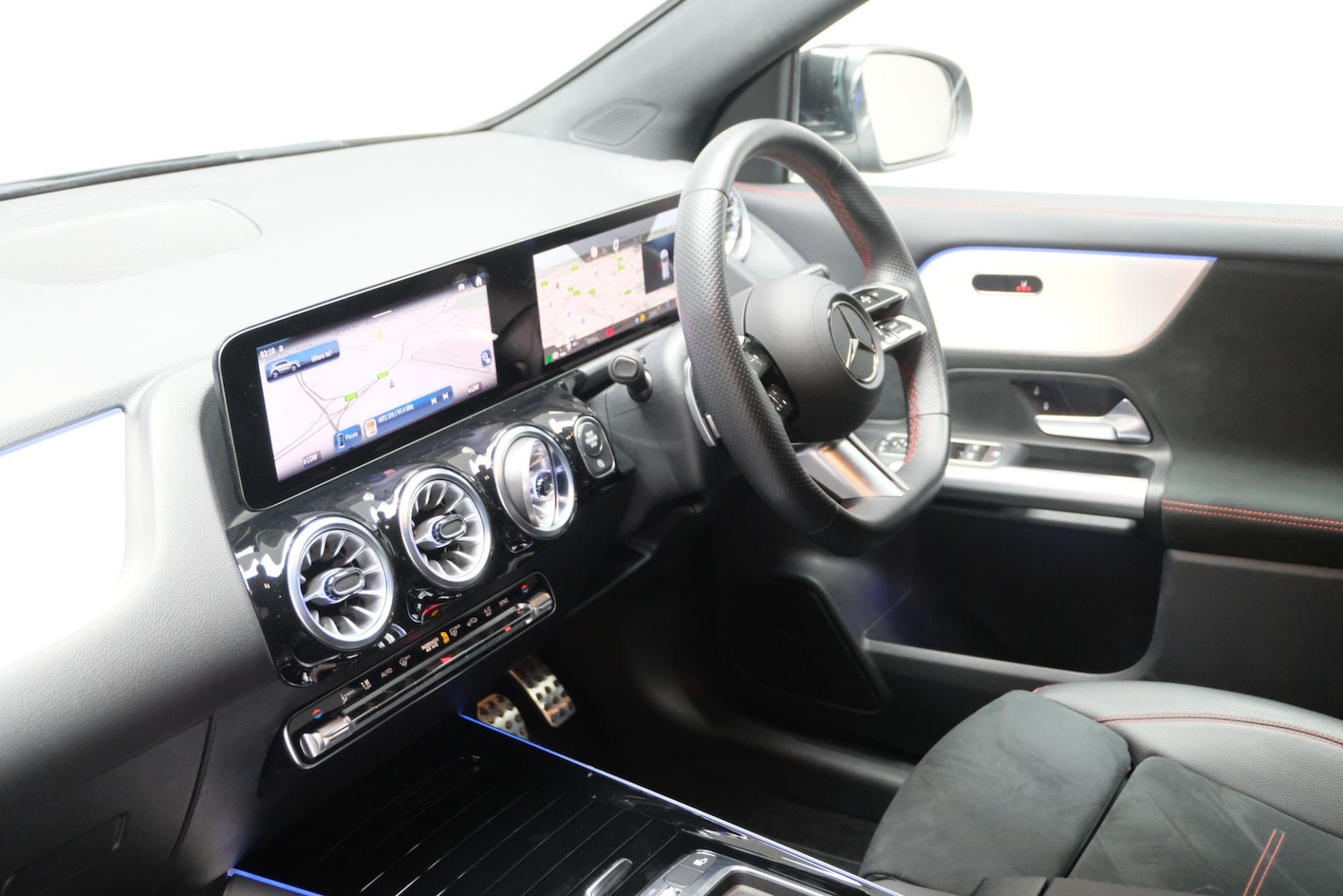 Used Mercedes-Benz GLA 2023 for sale - 76109486: Photo 11