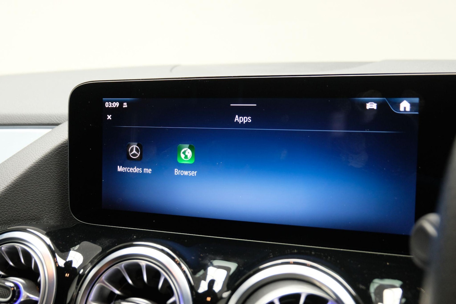 Used Mercedes-Benz GLA 2023 for sale - 76109486: Photo 33