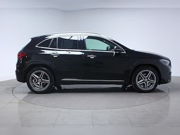 Used Mercedes-Benz GLA 2023 for sale - 76109486: Photo