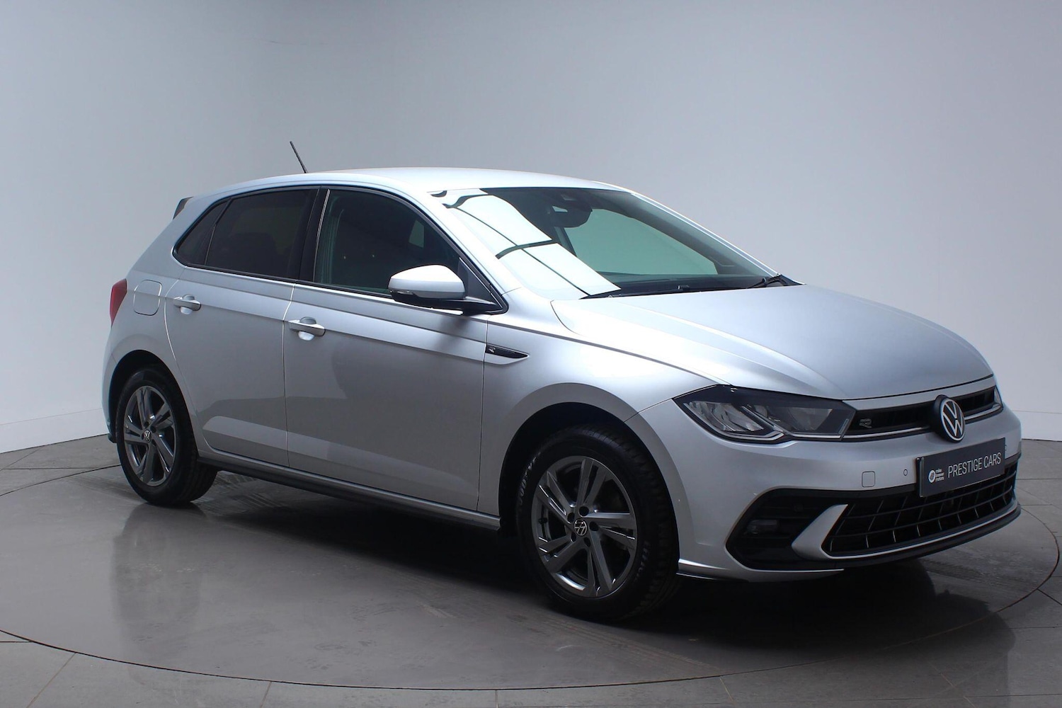 Used Volkswagen Polo 2024 for sale - 76122777: Photo 3