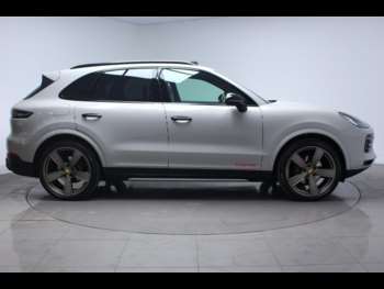 Used Porsche Cayenne 2023 for sale - 75226145: Photo