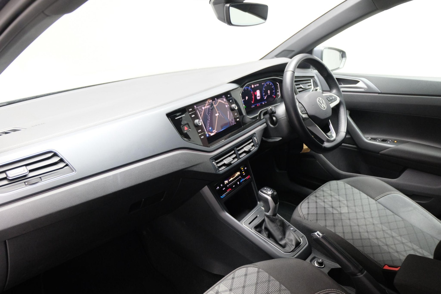 Used Volkswagen Polo 2024 for sale - 76109294: Photo 10