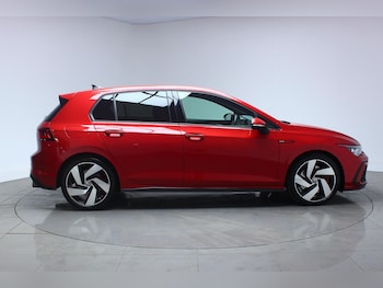 Used Volkswagen Golf 2024 for sale - 75401592: Photo