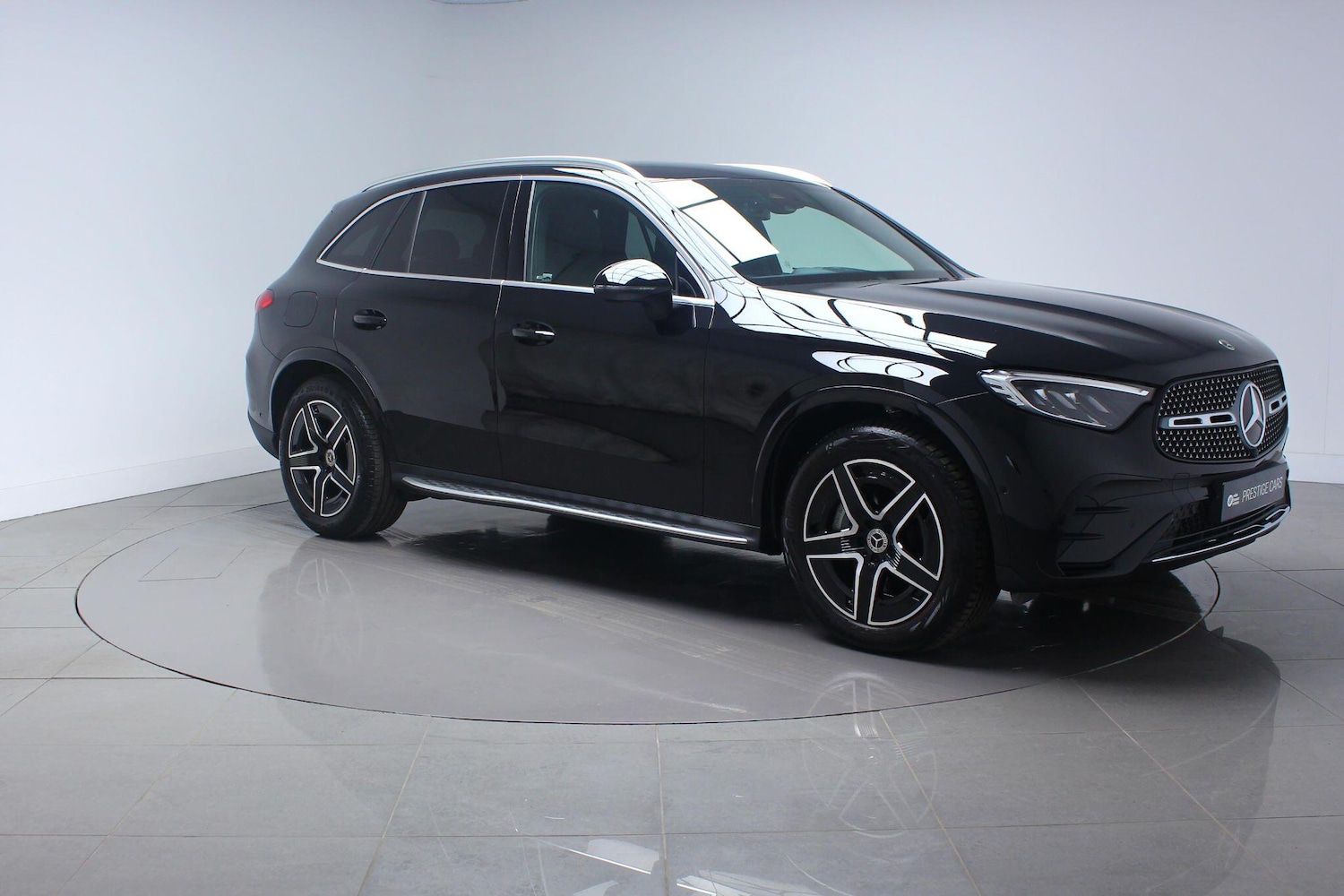 Used Mercedes-Benz GLC 2023 for sale - 76121371: Photo 3