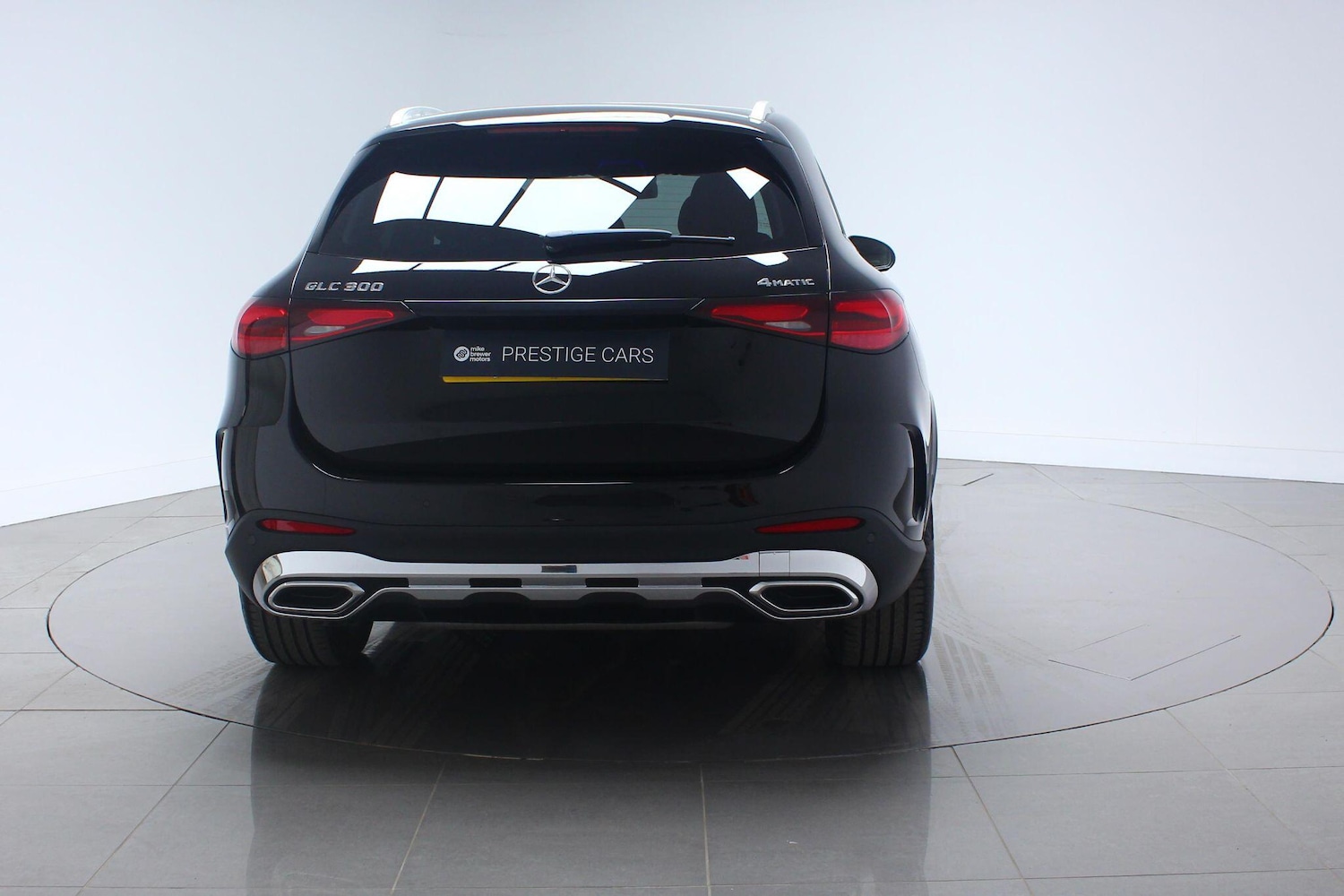 Used Mercedes-Benz GLC 2023 for sale - 76121371: Photo 6
