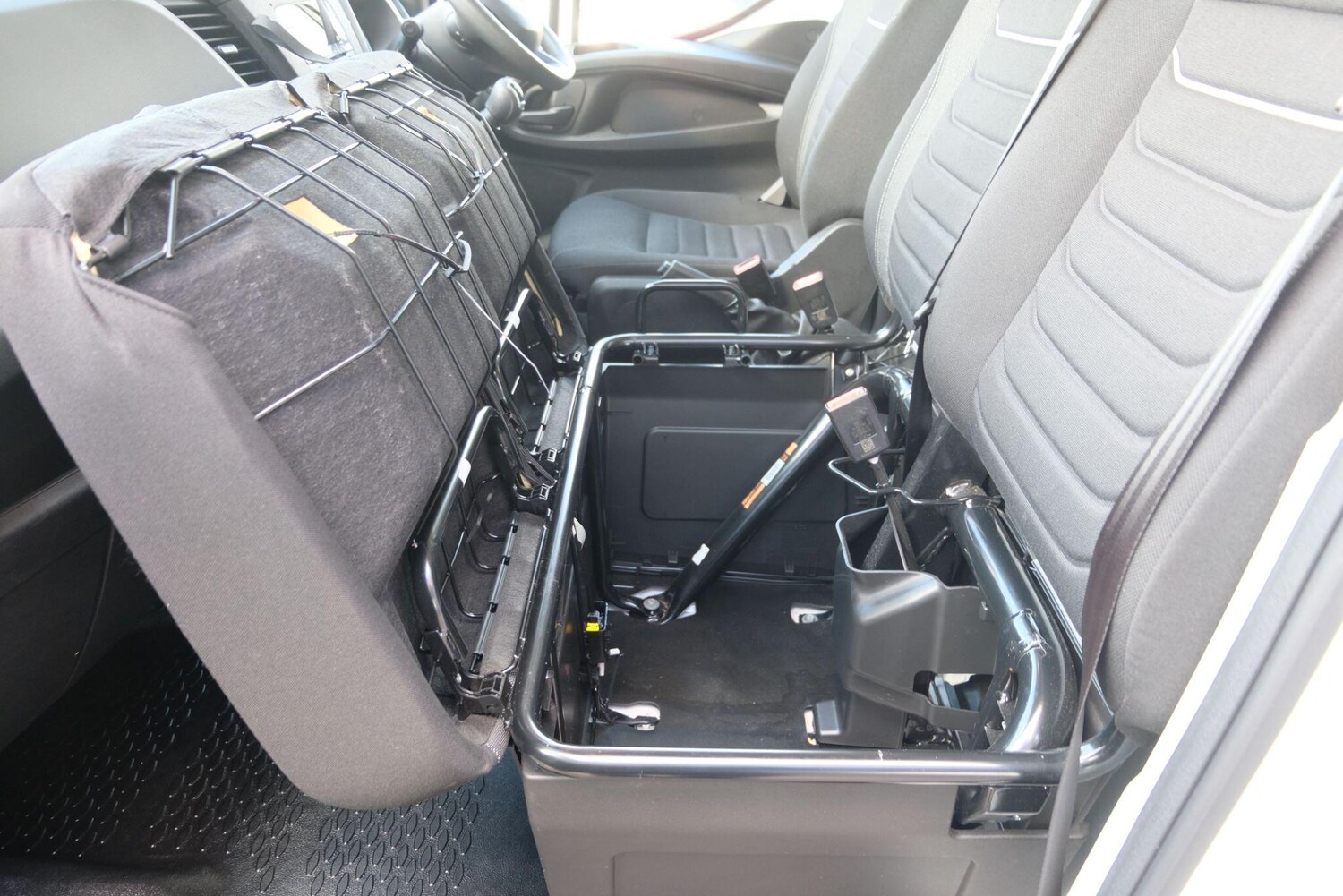Vehicle 33