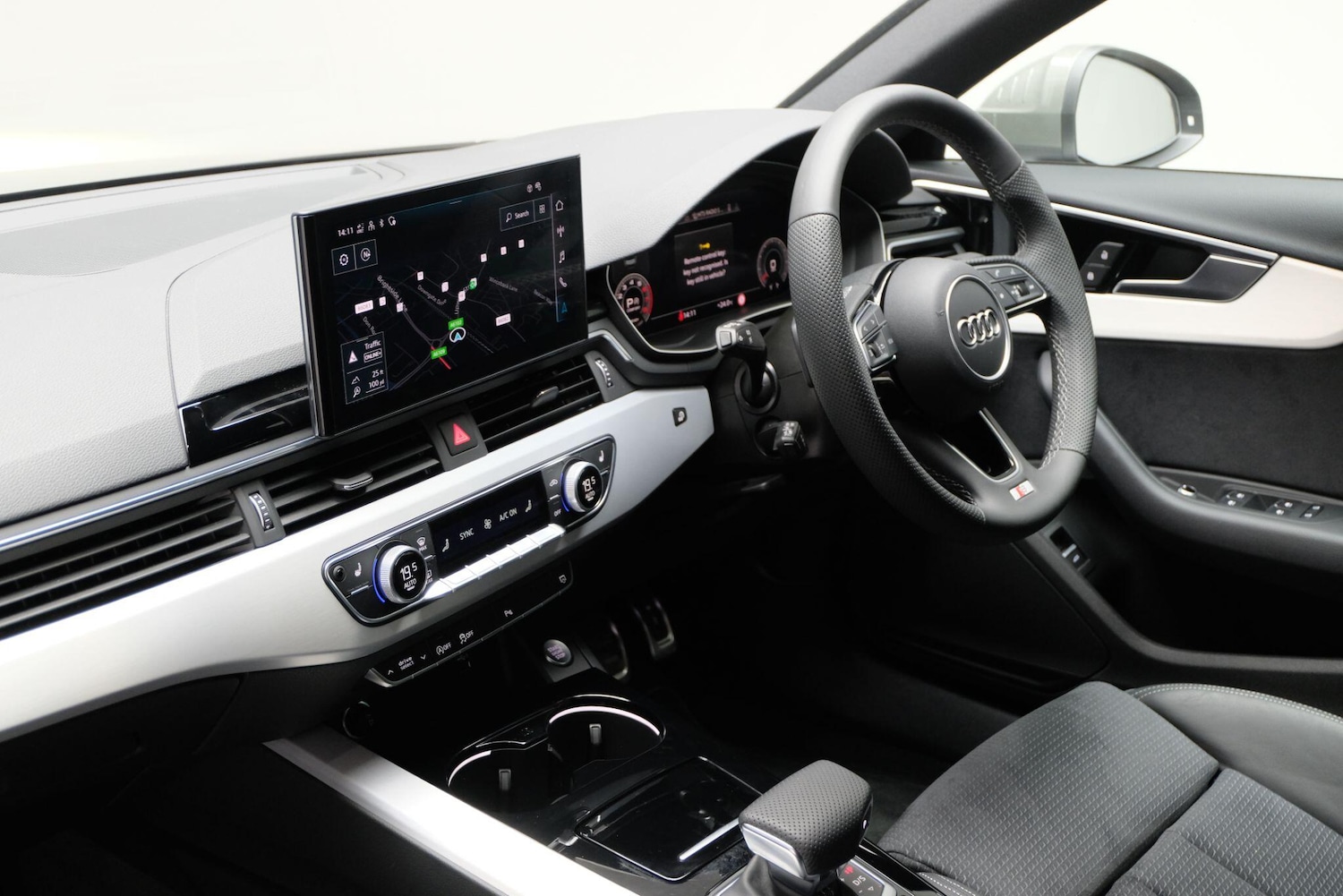 Used Audi A4 2024 for sale - 76122224: Photo 11