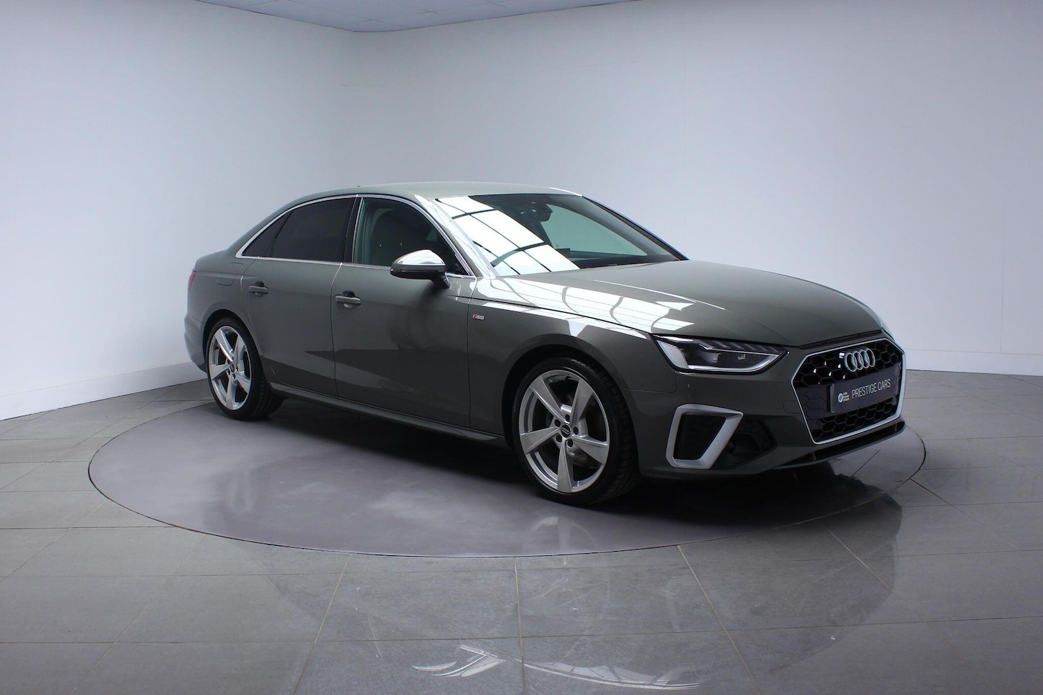 Used Audi A4 2024 for sale - 76122224: Photo 3