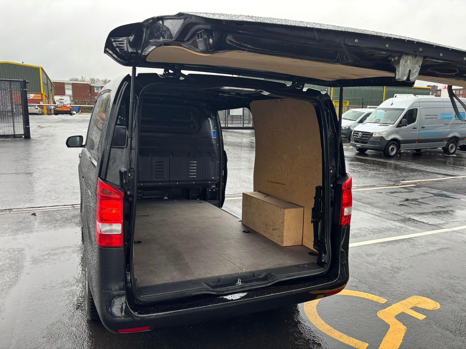 Used Mercedes-Benz Vito 2019 for sale - 76886934: Photo 14