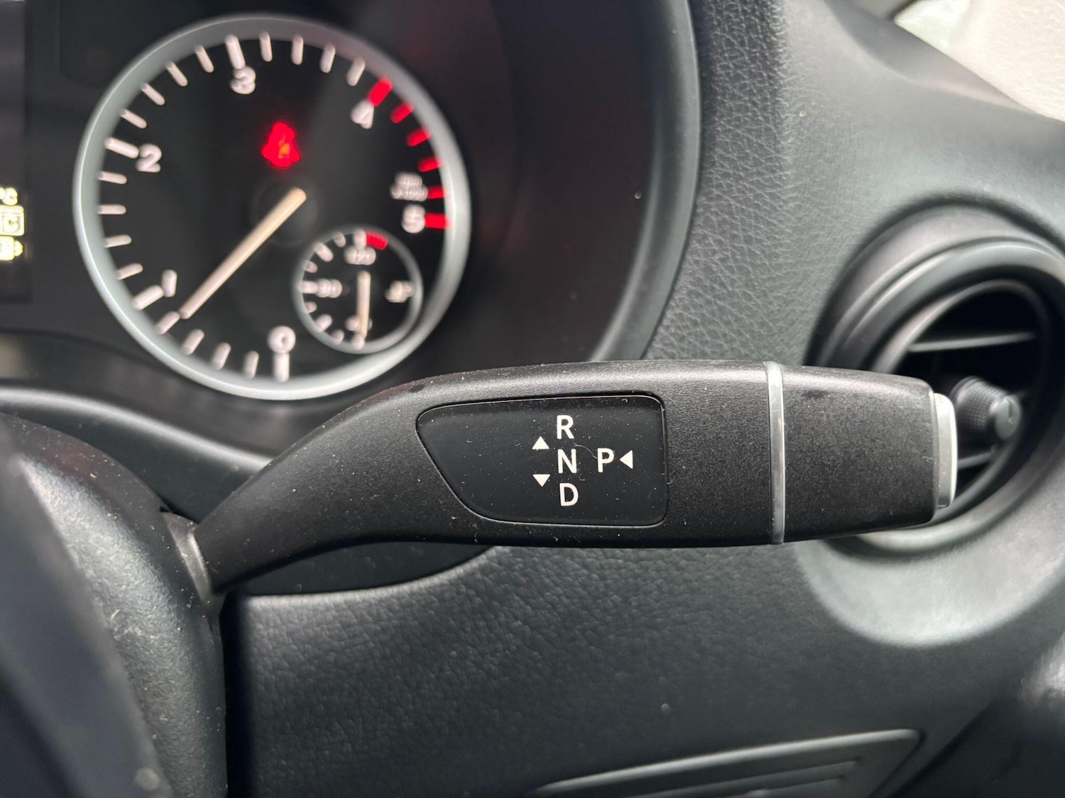 Used Mercedes-Benz Vito 2019 for sale - 76886934: Photo 24