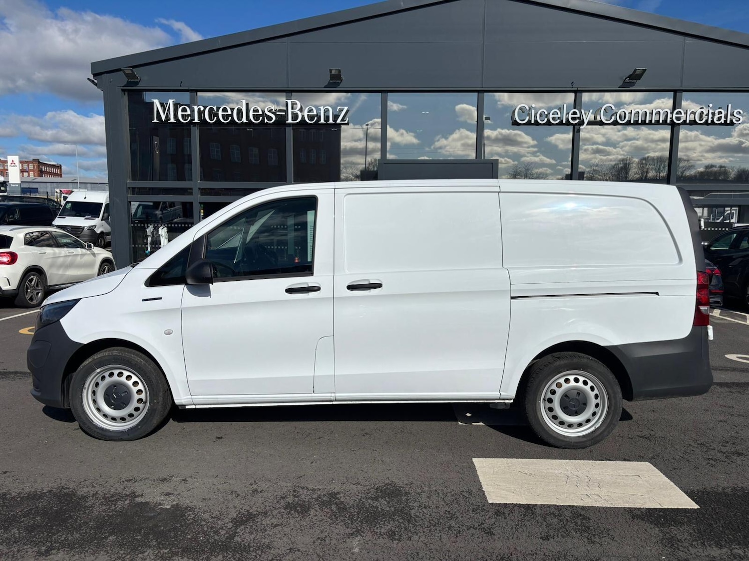 Used Mercedes-Benz Vito for sale - 78116142: Photo 2