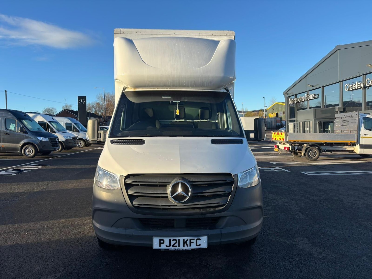 Used Mercedes-Benz Sprinter 2021 for sale - 76700946: Photo 2