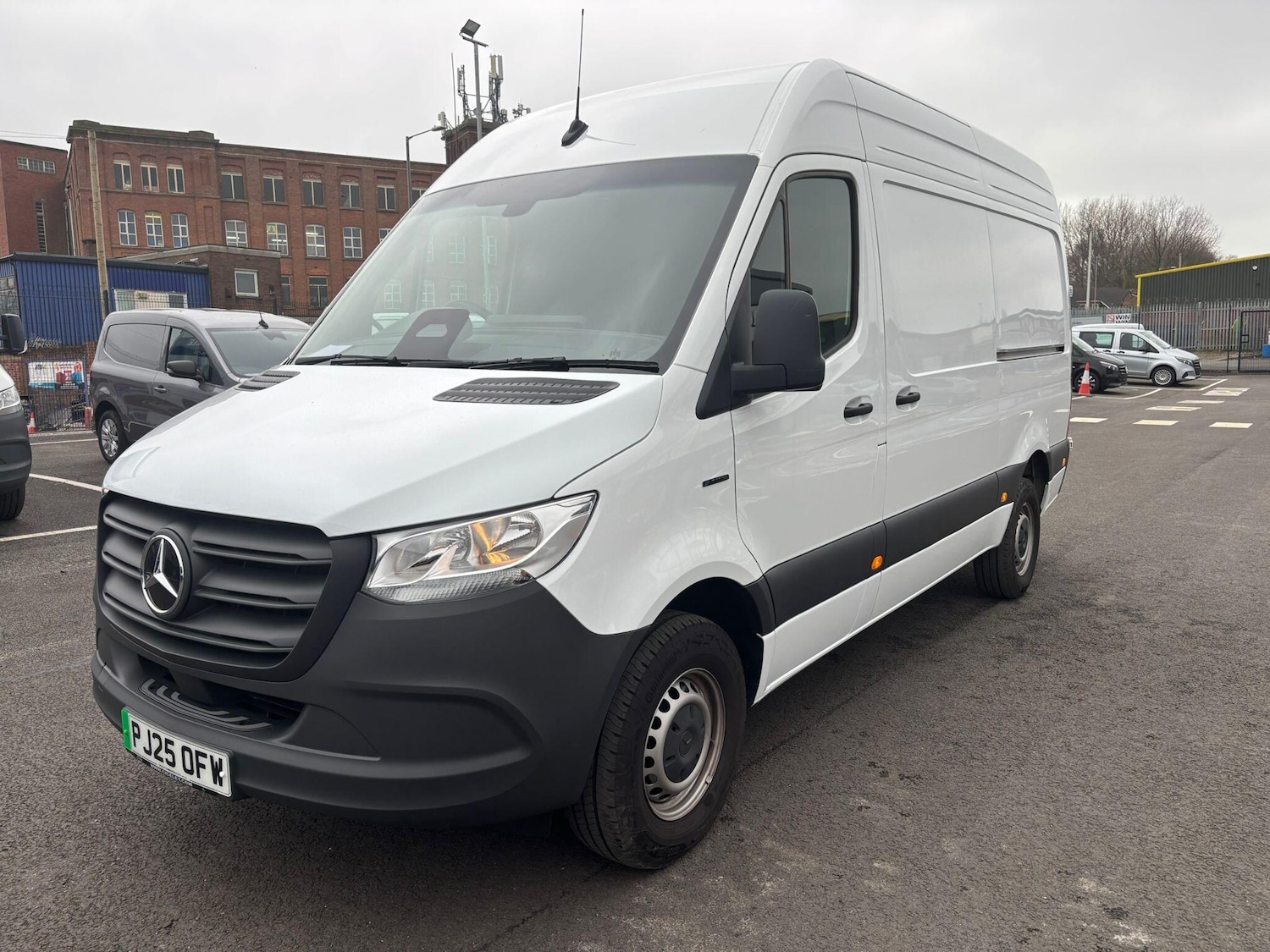 Used Mercedes-Benz Sprinter 2025 for sale - 77425027: Photo 4