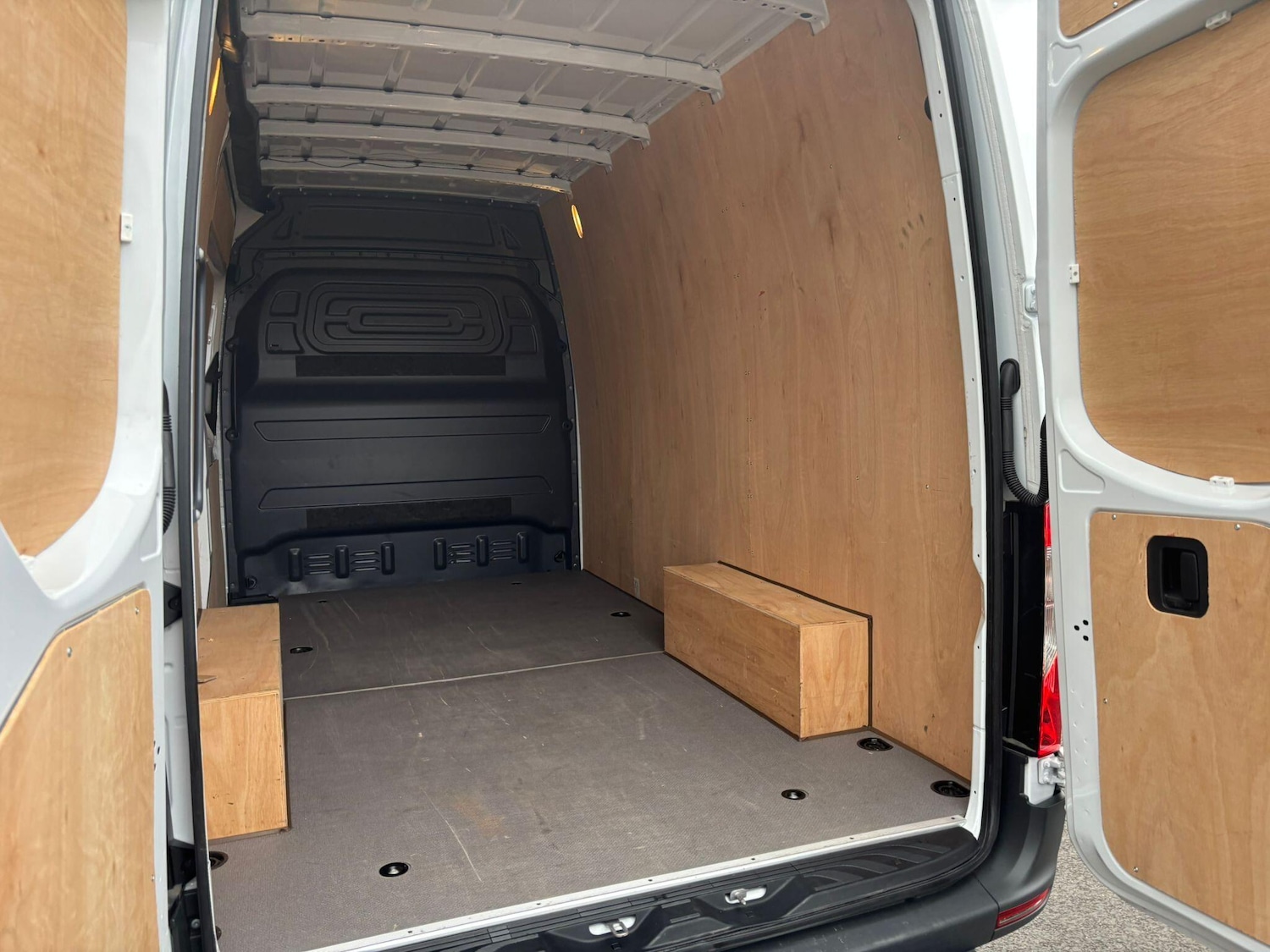 Used Mercedes-Benz Sprinter 2025 for sale - 77425027: Photo 8