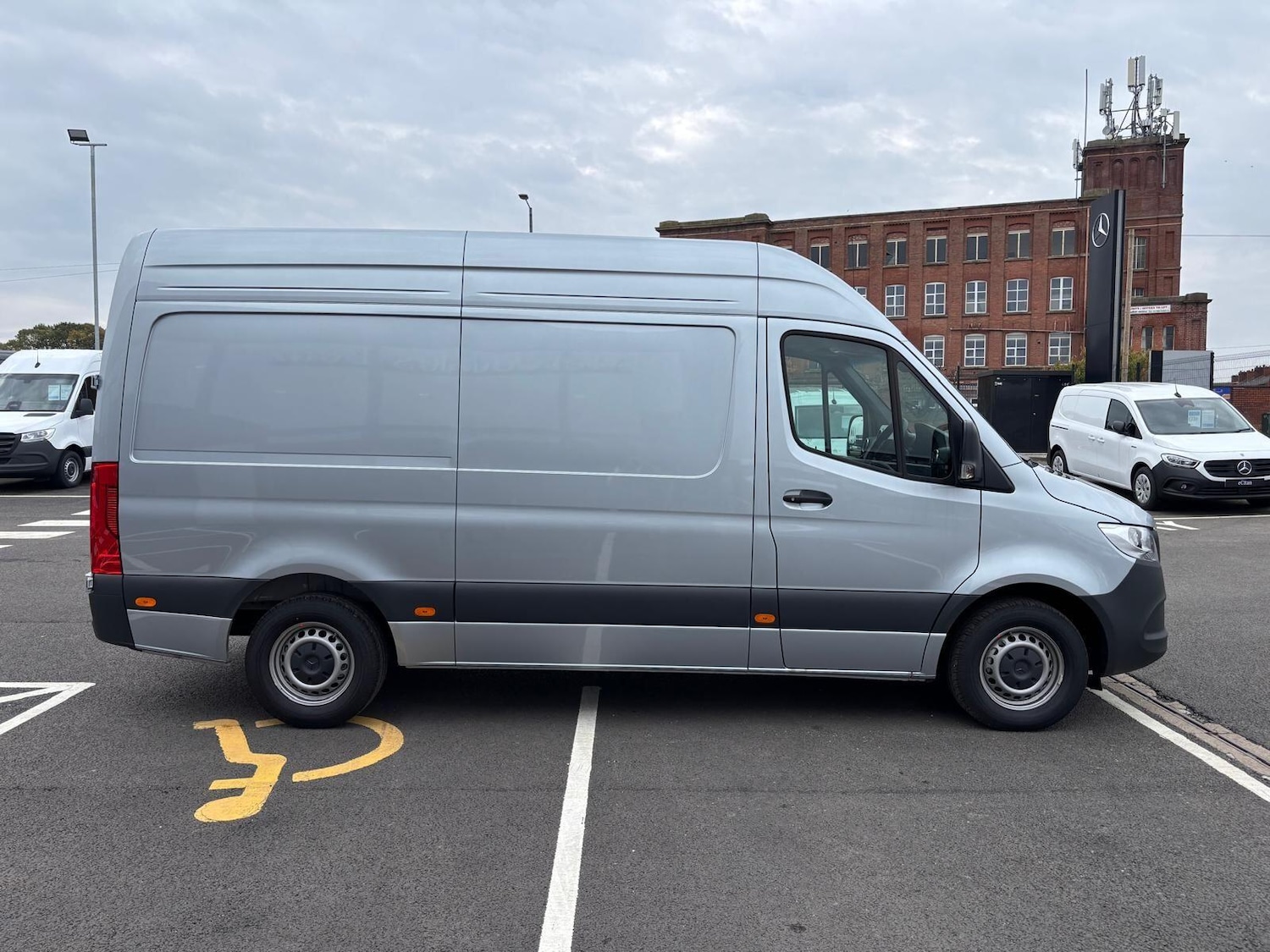 Used Mercedes-Benz Sprinter 2025 for sale - 76151939: Photo 13