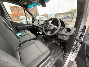 Used Mercedes-Benz Sprinter 2025 for sale - 76151939: Photo
