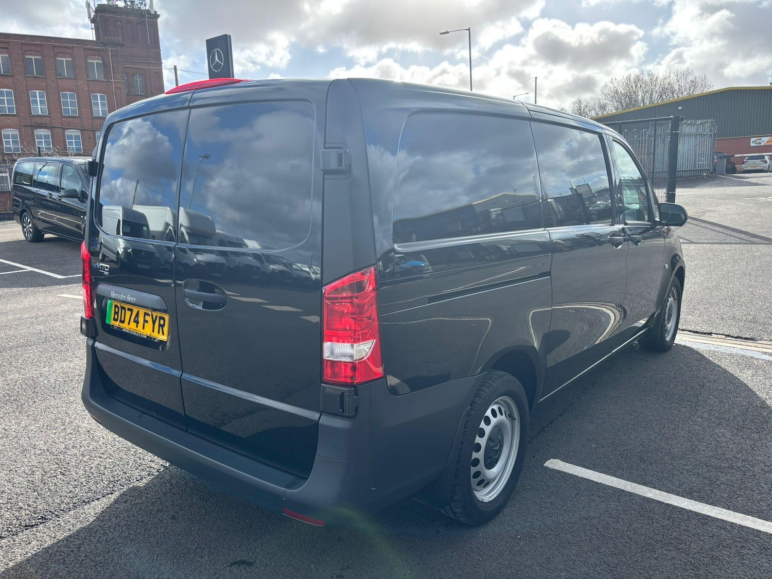 Used Mercedes-Benz Vito 2024 for sale - 77839851: Photo 4