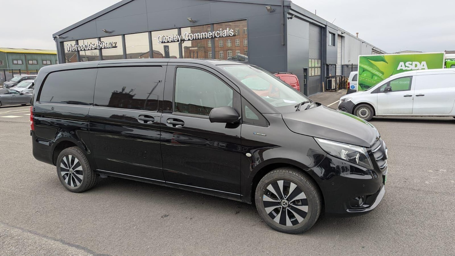 Used Mercedes-Benz Vito 2023 for sale - 77426083: Photo 5