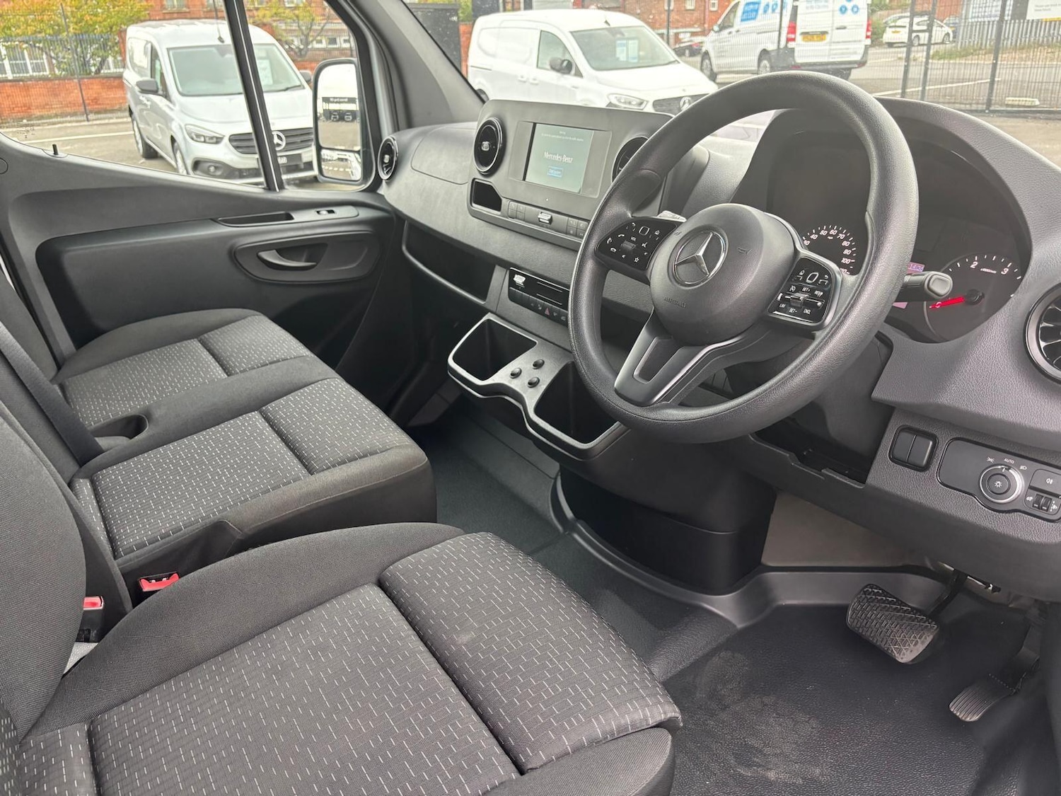 Used Mercedes-Benz Sprinter 2024 for sale - 76457693: Photo 17