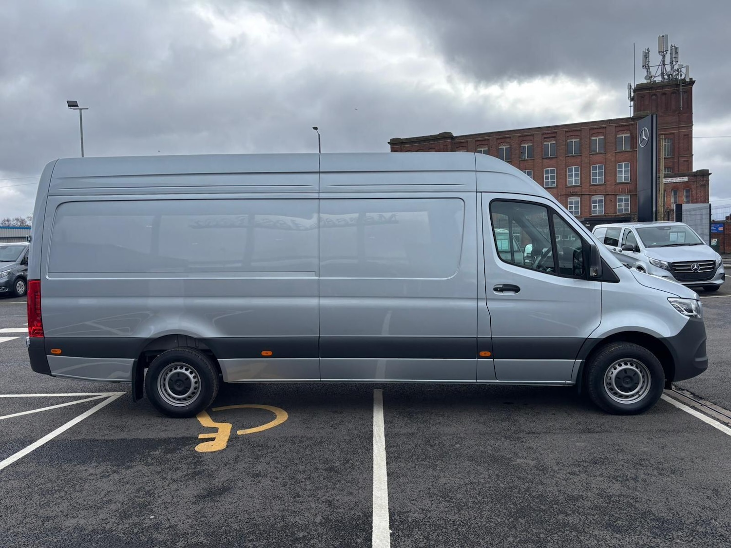 Used Mercedes-Benz Sprinter 2025 for sale - 77537773: Photo 11