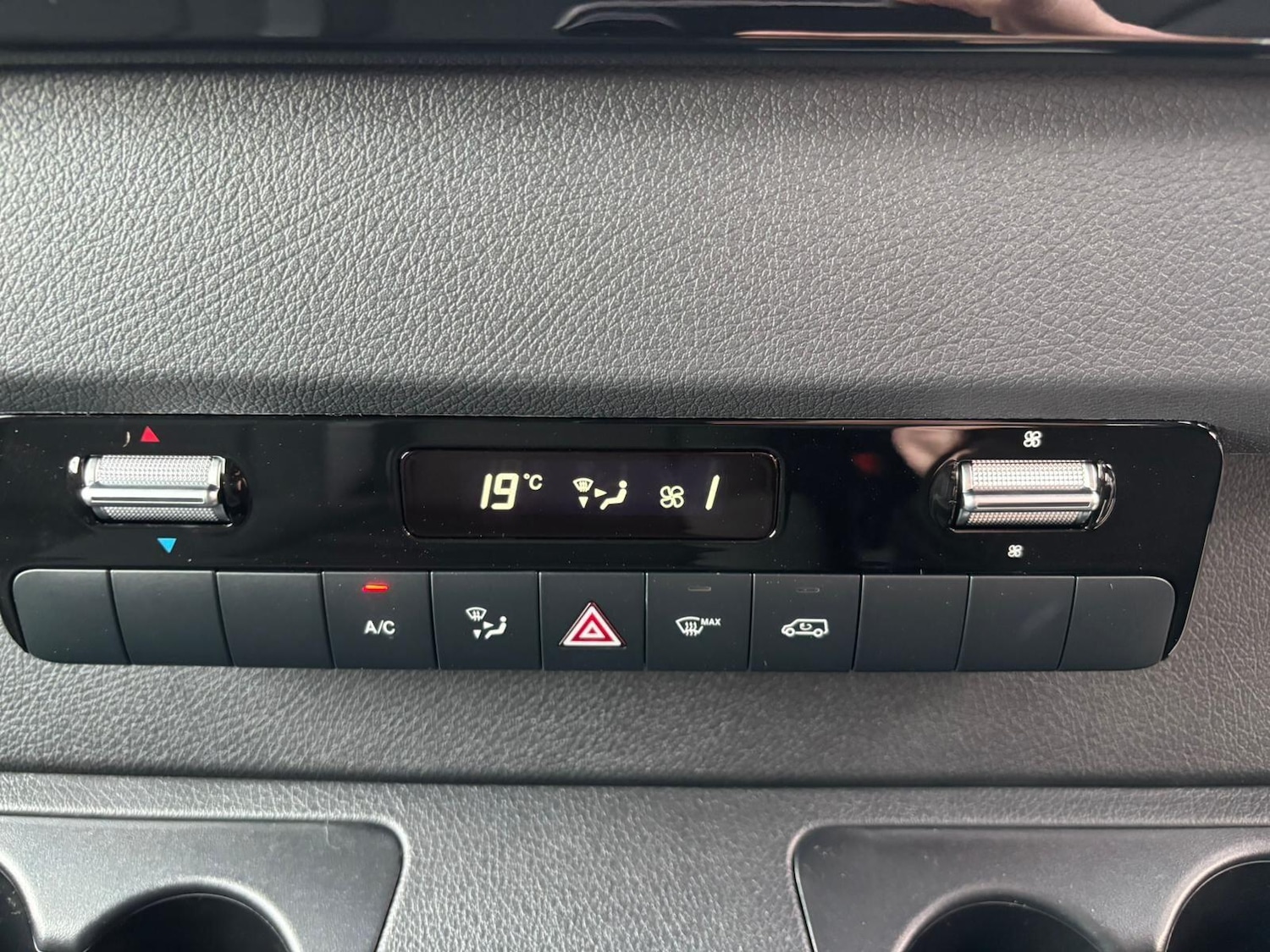 Used Mercedes-Benz Sprinter 2025 for sale - 77537773: Photo 17