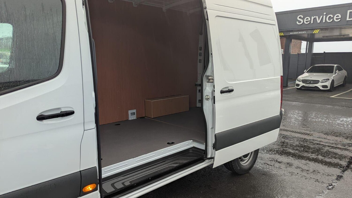 Used Mercedes-Benz Sprinter 2025 for sale - 77695418: Photo 8