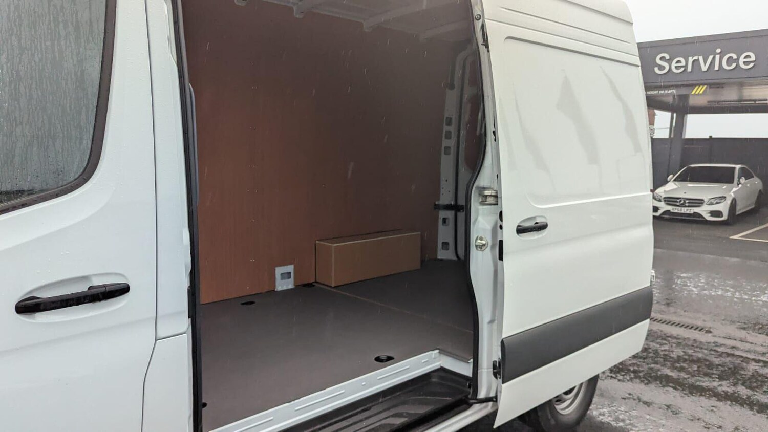 Used Mercedes-Benz Sprinter 2025 for sale - 77695418: Photo 9