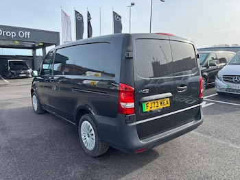 Used Mercedes-Benz Vito 2023 for sale - 77587091: Photo